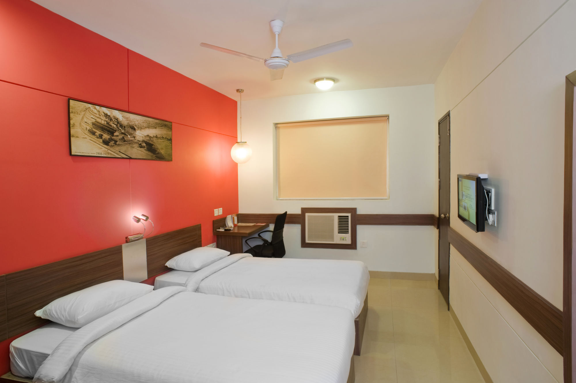 Ginger Tirupur Hotel Bagian luar foto