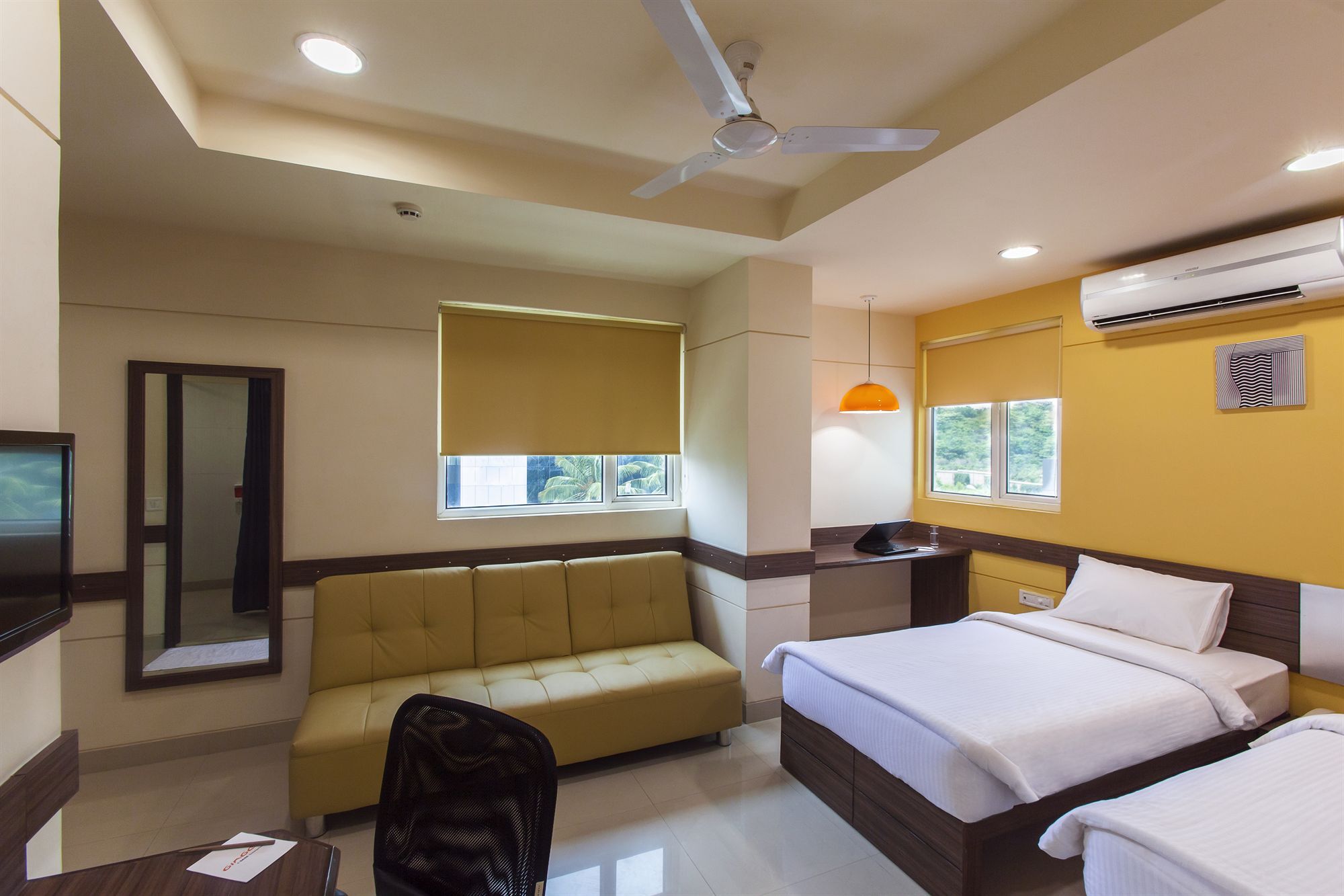 Ginger Tirupur Hotel Bagian luar foto